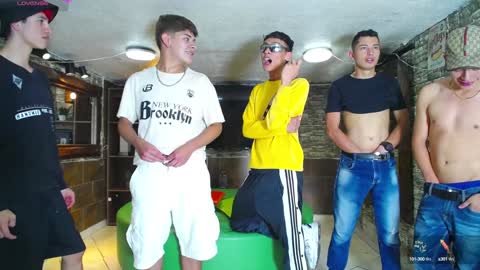 Snapshot of anghelytos chatting on January 13, 6:59 pm anghelytos online show from January 13, 6:59 pm