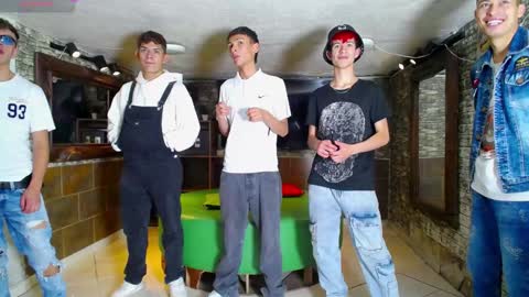 Snapshot of anghelytos chatting on January 14, 6:49 pm anghelytos online show from January 14, 6:49 pm