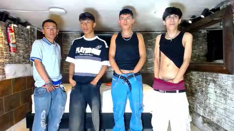 Snapshot of anghelytos chatting on October 17, 9:17 pm anghelytos online show from October 17, 9:17 pm