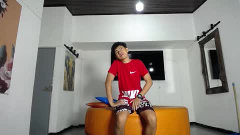 Snapshot of anghelytos chatting on November 16, 12:44 pm anghelytos online show from November 16, 12:44 pm