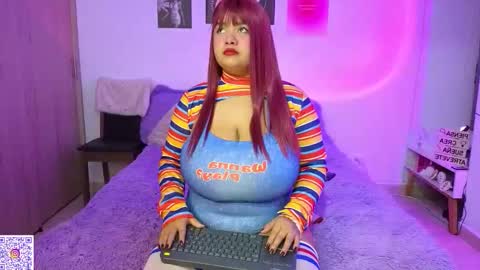 Snapshot of angie_bigboobs chatting on October 31, 2:29 pm Angie Gomez Onlyfans angie bigboobs FREE online show from October 31, 2:29 pm