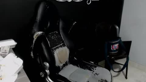 angy online show from February 12, 2:24 am