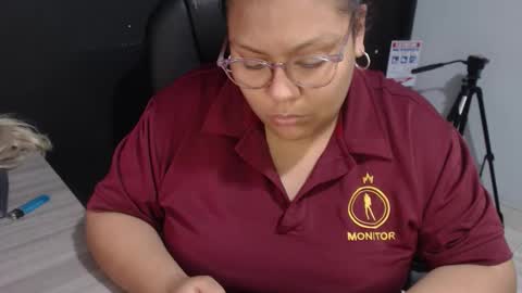 angy online show from November 29, 12:46 am