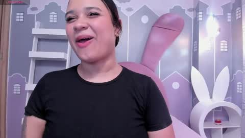 Anie online show from April 16, 4:41 pm