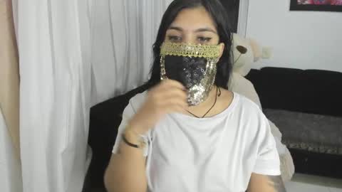 Anissa online show from April 7, 3:18 am