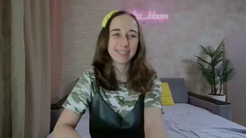 Snapshot of anikabloom chatting on January 31, 11:24 pm anikabloom online show from January 31, 11:24 pm