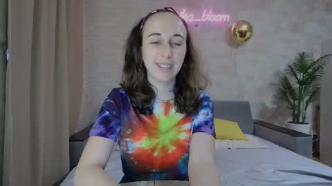 Snapshot of anikabloom chatting on February 17, 5:58 am anikabloom online show from February 17, 5:58 am