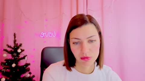 Anni online show from January 18, 4:11 pm