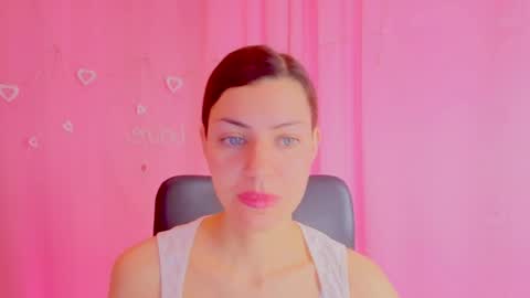 Anni online show from April 1, 5:08 am