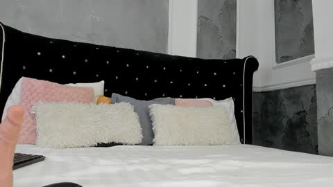 anissia teaser online show from January 28, 11:17 am