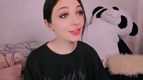 Anita online show from December 15, 9:45 am