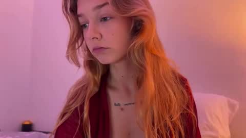 anita__hills online show from October 6, 3:15 am