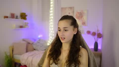 Anita Grey online show from October 9, 7:23 pm