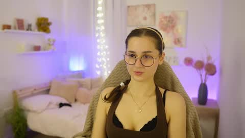 Anita Grey online show from December 2, 7:42 pm