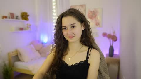 Anita Grey online show from January 5, 9:40 pm