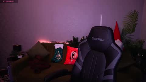 Snapshot of anitabambie chatting on January 14, 7:25 am Anita online show from January 14, 7:25 am