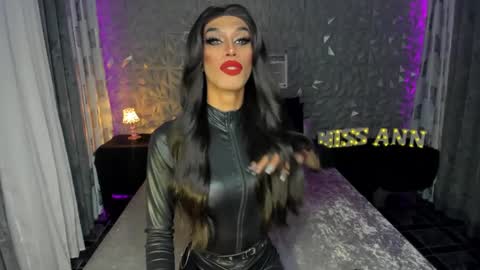 Miss Ann online show from January 19, 7:15 am