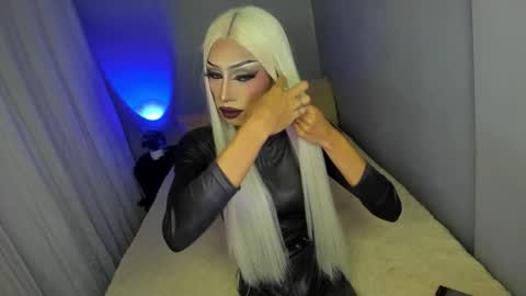 Miss Ann online show from October 2, 1:01 am