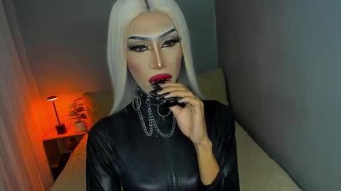 Miss Ann online show from October 5, 8:51 pm