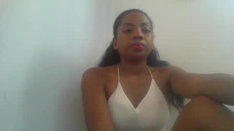 anitah01 online show from January 8, 5:16 am