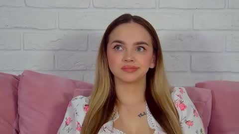 AnitaVenture online show from April 20, 4:26 am