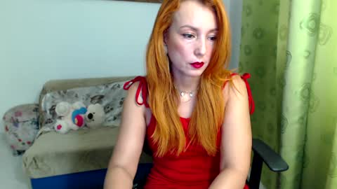 Snapshot of anitazarova chatting on December 13, 5:43 pm Anita Zarova online show from December 13, 5:43 pm