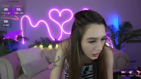 anittarays online show from December 9, 5:08 pm