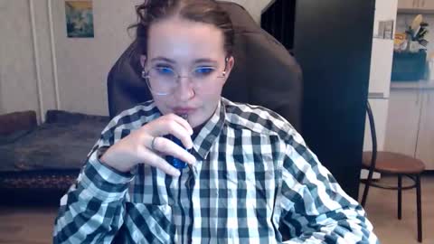 Nameless online show from October 22, 4:29 pm