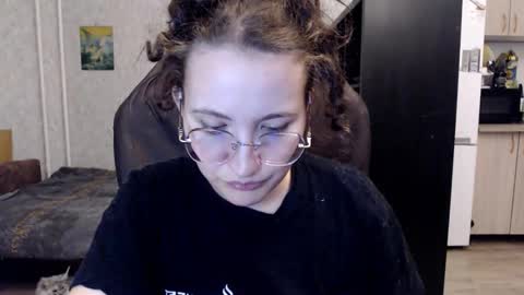 Snapshot of ankey_rayah chatting on November 16, 4:12 pm Nameless online show from November 16, 4:12 pm