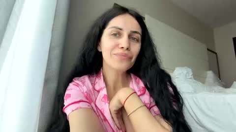 Anna online show from April 4, 7:50 am