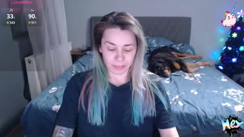 Anadirectgirl online show from December 22, 9:31 pm