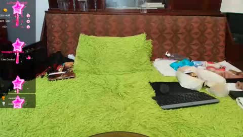 Snapshot of anna_lwice chatting on October 24, 7:49 am Ana   online show from October 24, 7:49 am