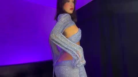 annaa__ online show from February 14, 2:07 am