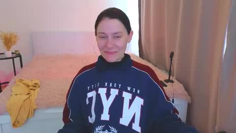 annaabels online show from February 20, 8:16 am