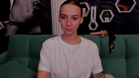 annabishop online show from January 24, 3:11 am