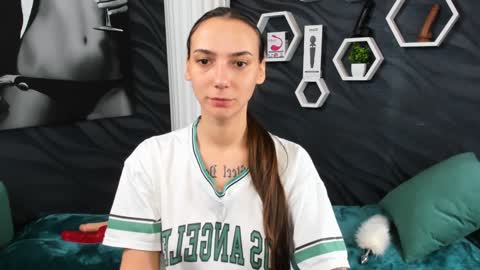 annabishop online show from January 27, 3:37 am