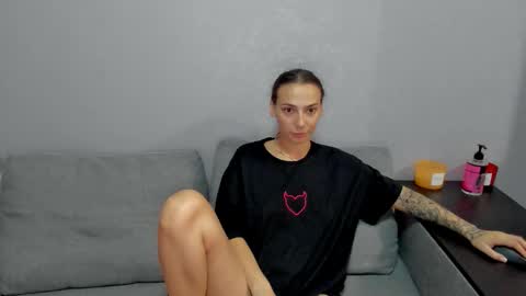 annabishop online show from September 25, 12:47 am