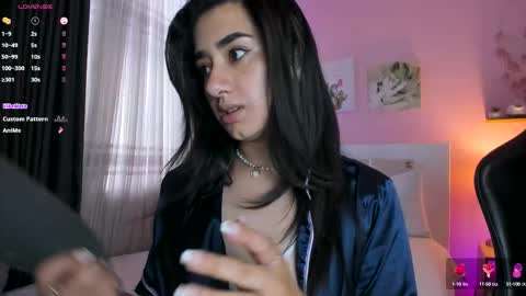 Annadu011 online show from September 18, 3:58 pm