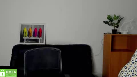 Snapshot of annakillian_kiss chatting on November 23, 6:24 am Anna online show from November 23, 6:24 am