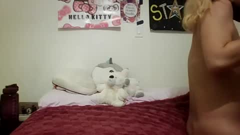 Snapshot of annamarrie777 chatting on September 14, 1:16 am AnnaMarrie online show from September 14, 1:16 am