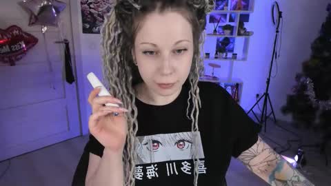 Snapshot of annanebula chatting on December 4, 2:21 am Anna online show from December 4, 2:21 am