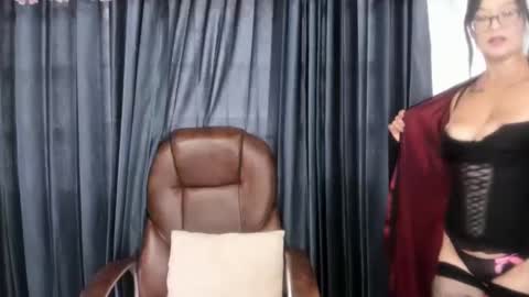   Anna  online show from March 12, 12:57 pm