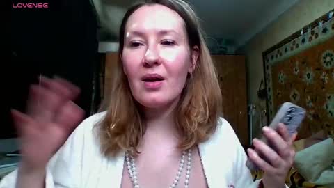 AnnaXLovers online show from February 13, 12:00 pm