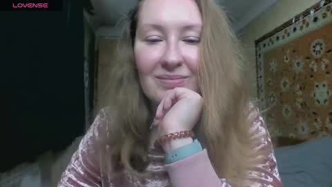 Snapshot of annaxlovers chatting on December 14, 10:31 am AnnaXLovers online show from December 14, 10:31 am