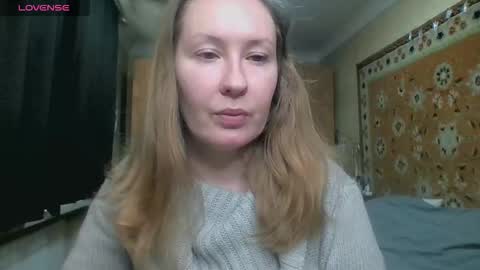 Snapshot of annaxlovers chatting on December 16, 11:37 am AnnaXLovers online show from December 16, 11:37 am