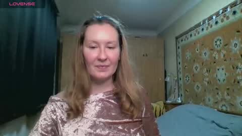 Snapshot of annaxlovers chatting on February 5, 1:49 pm AnnaXLovers online show from February 5, 1:49 pm