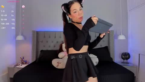 annex online show from February 3, 11:48 am