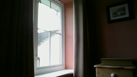 Snapshot of annecharlie chatting on February 26, 10:04 am annecharlie online show from February 26, 10:04 am