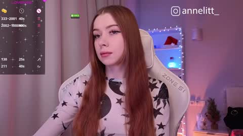 Snapshot of annelitt chatting on December 26, 6:12 pm annelitt online show from December 26, 6:12 pm