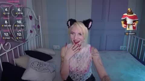 Annet online show from February 9, 1:25 pm